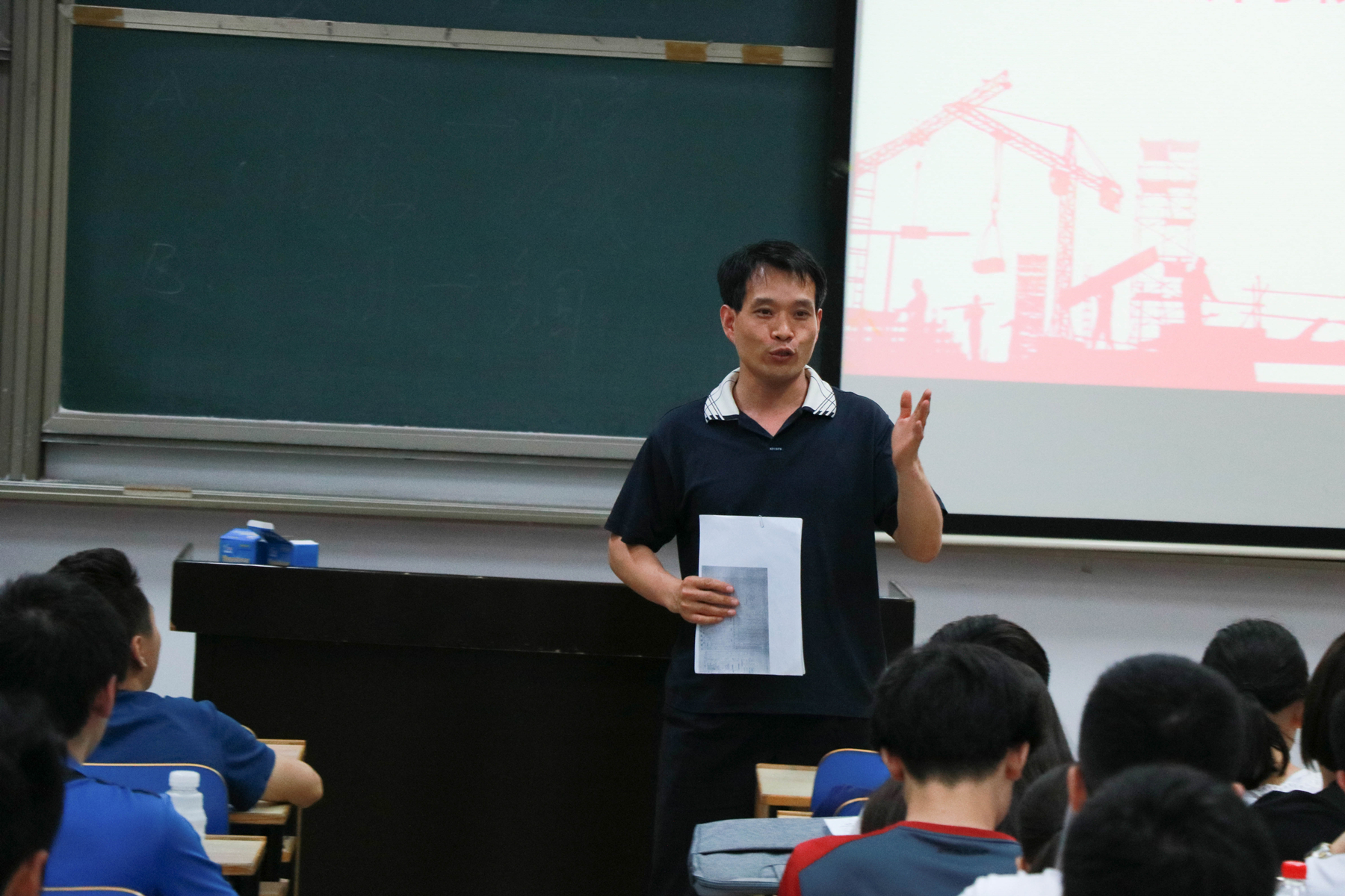 崇尚实践、知行并重，青春的汗水永远在路上——28圈娱乐
召