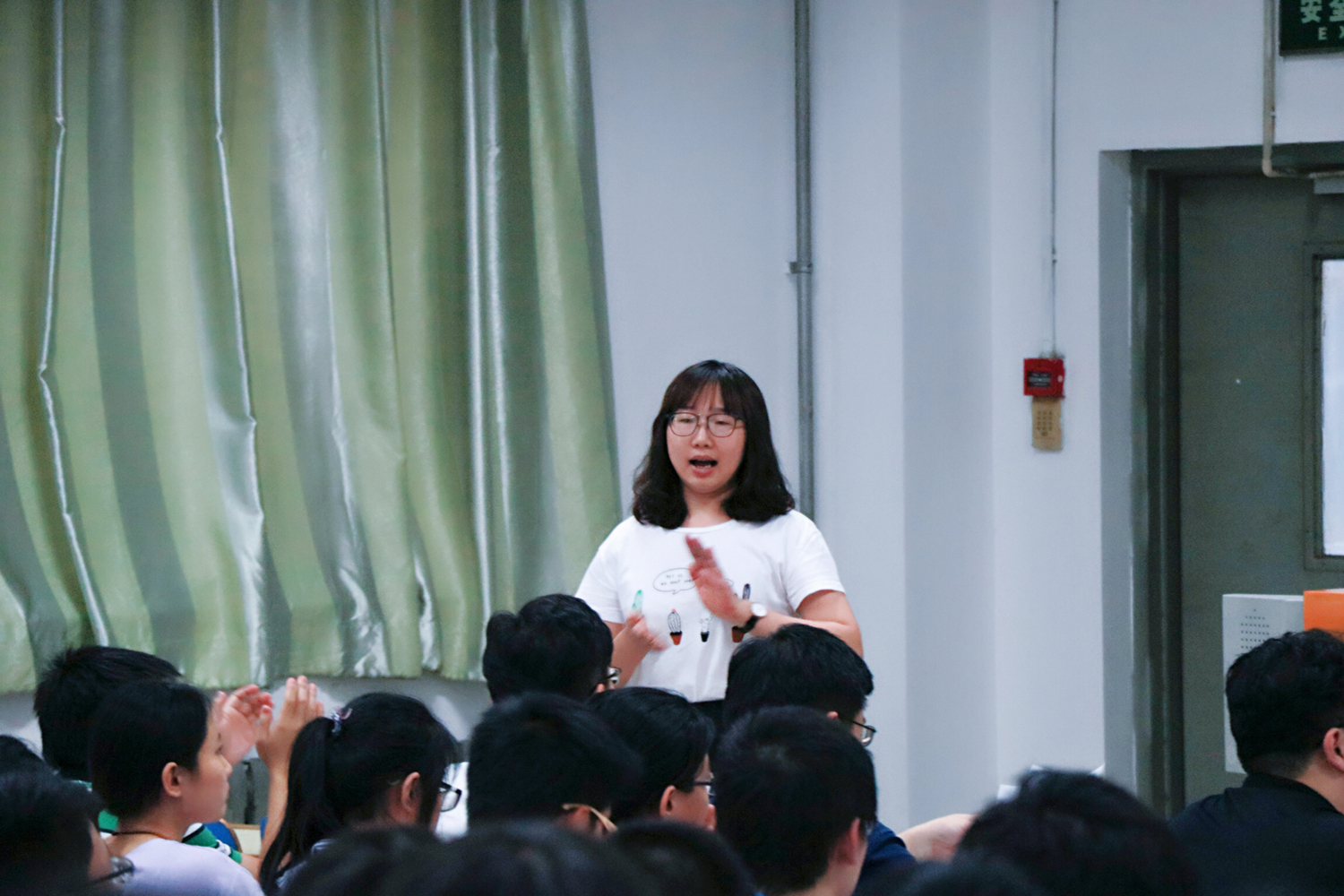 崇尚实践、知行并重，青春的汗水永远在路上——28圈娱乐
召