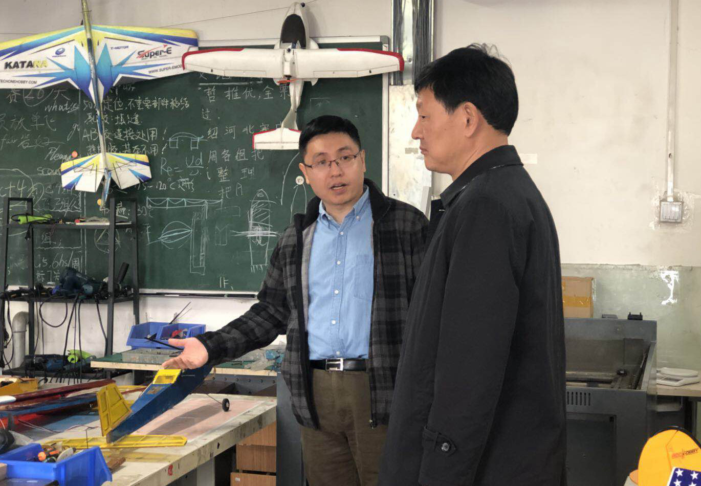 薛庆国副书记、副校长赴28圈娱乐
调研工作